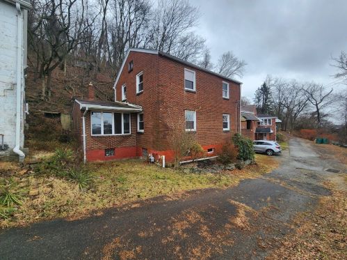 434 Oregon Ave, Glassport, PA 15045-1346