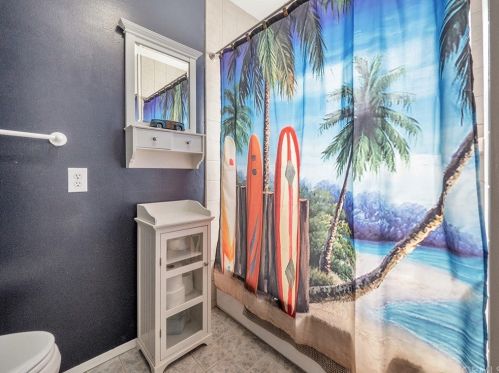 4684 Linwood Pl, Riverside CA 92506-1029 exterior