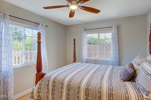 2902 El Caminito, Glendale CA 91214-2005 exterior