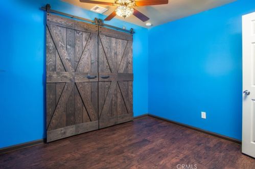 1591 Persimmon St, Rialto CA  92377-4190 exterior