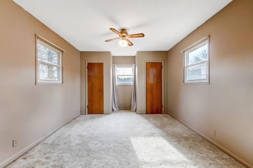 106 Westfield Dr, New Haven OH  45030-1431 exterior