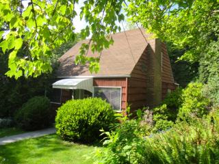 3344 Republican St, Seattle, WA 98112-4217
