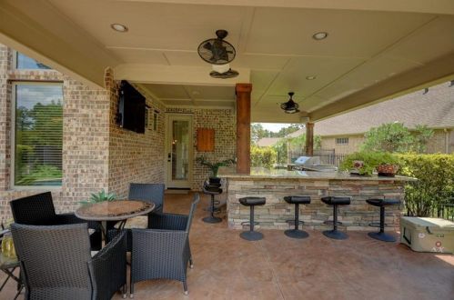 55 Little Falls Pl, Tomball, TX 77375-4849