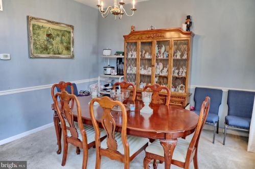 43 Wooten Ct, Dover DE  19904-3863 exterior