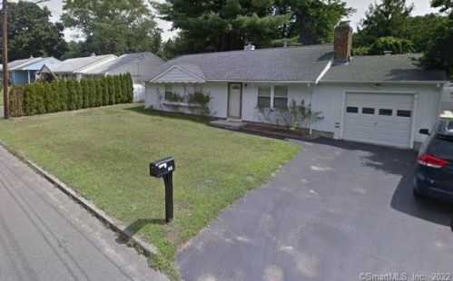 396 Intervale Rd, Bridgeport, CT 06610-1013