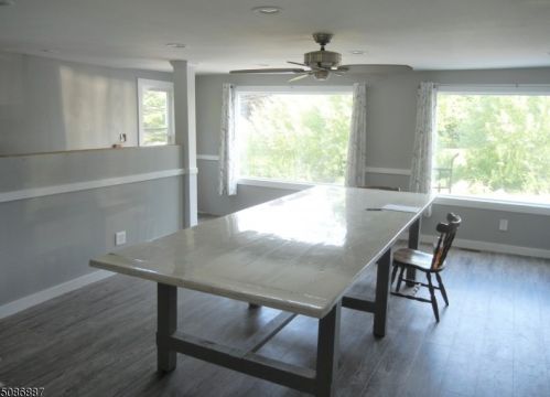 979 Union Valley Rd, West Milford Lakes NJ  07480-1200 exterior