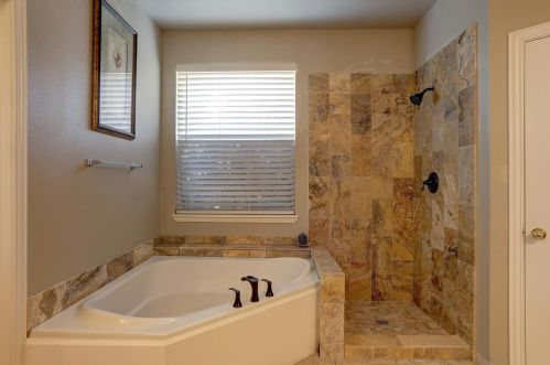 4624 Southpointe Dr, Richardson TX  75082-3857 exterior
