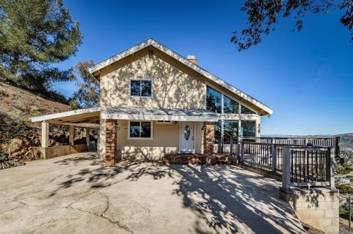 11570 Osage Trl, Lakeside CA  92040-5365 exterior