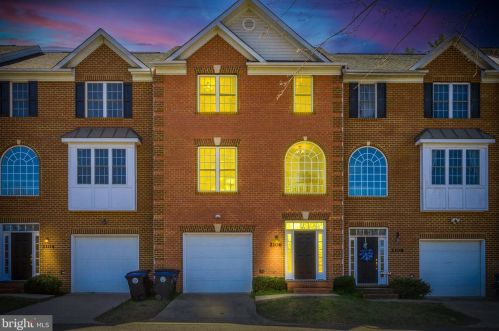 2106 Caroline St, Fredericksburg VA  22401-3413 exterior