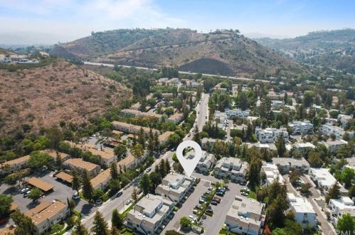 5744 Creekside Ave, Orange CA  92869-3156 exterior