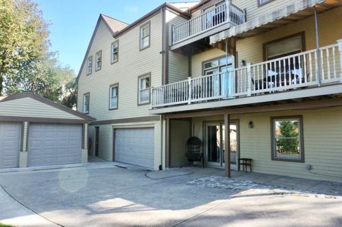 954 Washington Rd, Pittsburgh, PA 15228-2029