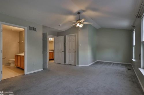 8149 Cross Creek Cir, Breinigsville PA  18031-1330 exterior