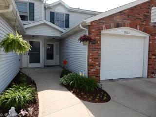 1807 Meadowland Dr, Brunswick, OH 44212-4810