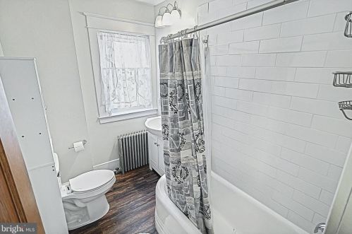 792 Delta Rd, Red Lion PA  17356-9167 exterior