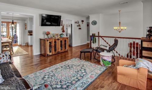 1329 Asper Dr, South Middleton, PA 17007-9616
