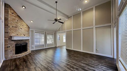 4014 Valley Haven Dr, Humble, TX 77339-1902