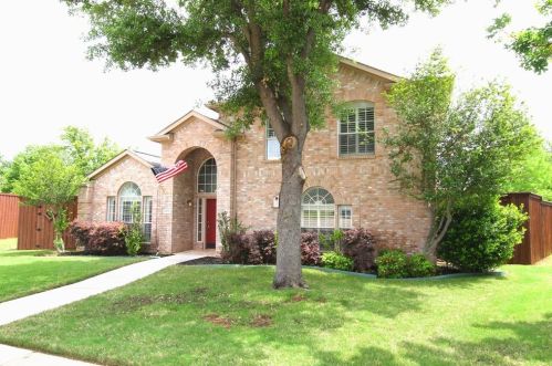 416 Vista View Ct, Lewisville, TX 75067-8358