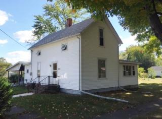 501 Smith St, Kewanna, IN 46939-2039