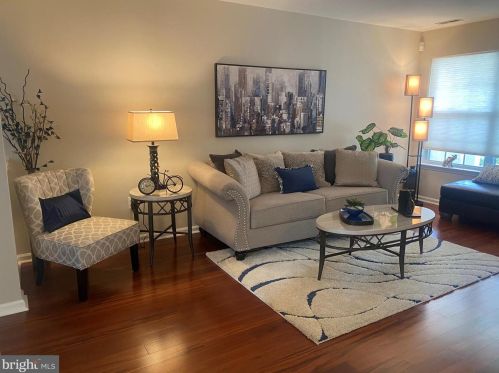 1614 Mayfield Cir, Jamison, PA 18929-1649
