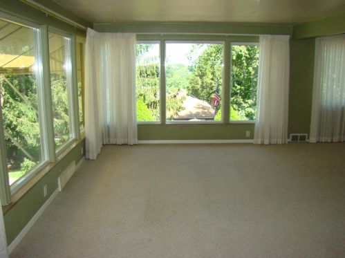 220 Mcgregor Dr, Verona PA  15147-3520 exterior