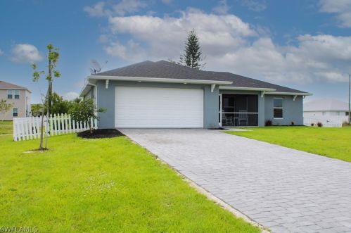 1211 1st Pl, Cape Coral, FL 33909-1220