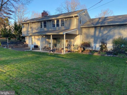 1231 Lois Rd, Prospectville, PA 19002-1512