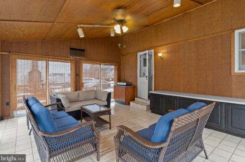 770 Dawes Dr, Yardley PA 19067-4335 exterior