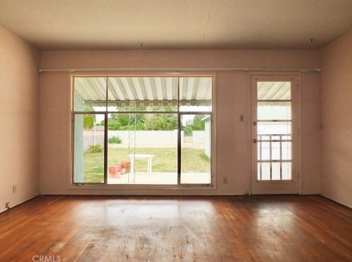 4449 Deeboyar Ave, Lakewood, CA 90712-3705
