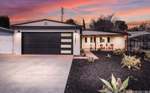 27338 Seco Canyon Rd, Santa Clarita, CA 91350-1343