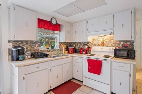 9129 Richwood Ln, Port Richey FL  34668-5139 exterior