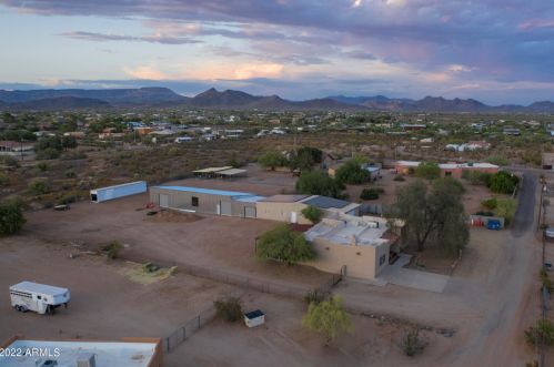 37406 15th Ave, Phoenix, AZ 85086-7234