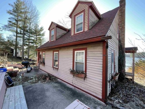 19 Goodridge Ave, Salem, NH 03079-1961