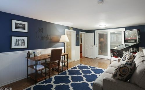 1364 Graymill Dr, Scotch Plains NJ  07076-4725 exterior