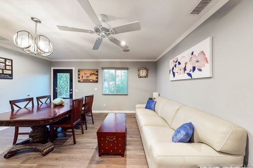 16931 Hart St, Van Nuys CA 91406-4507 exterior