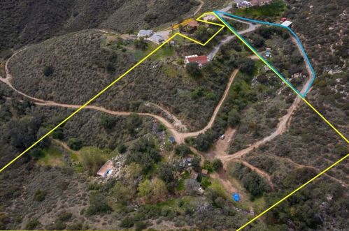 890 Park Pl, El Cajon CA  92021-4300 exterior