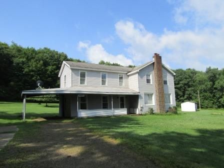 22872 Titusville Rd, Pleasantville, PA 16341-1730