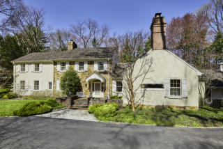 1431 Beaumont Dr, Gladwyne, PA 19035-1303
