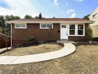 549 Lindsay Rd, Collier Township, PA 15106-3709