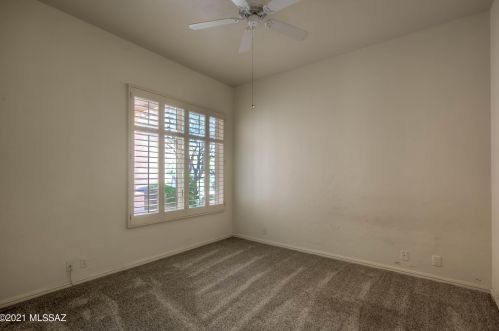 2570 Castle Rock Dr, Tucson AZ exterior