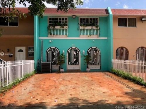 1935 72nd St, Hialeah, FL 33014-4448