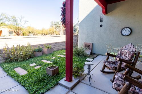 10558 Cerulean Way, Tucson, AZ 85747-5824