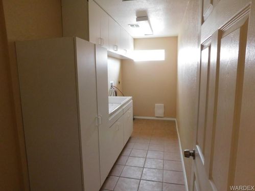 5481 Van Mouwerick Dr, Bullhead City AZ  86426-6647 exterior