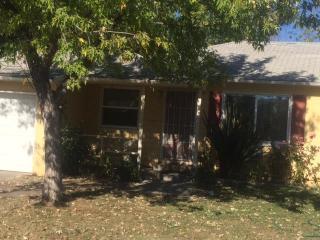 5219 Gordon Dr, Sacramento, CA 95824-3008