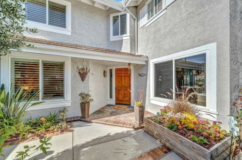 48 Cedarlake, Irvine, CA 92614-7556