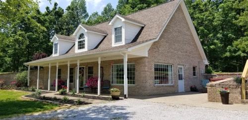 100 Wilderness Dr, Leitchfield, KY 42726-7637