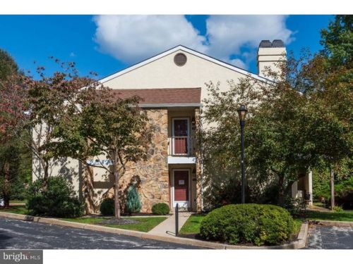 144 Valley Stream Cir, Wayne, PA 19087-5815