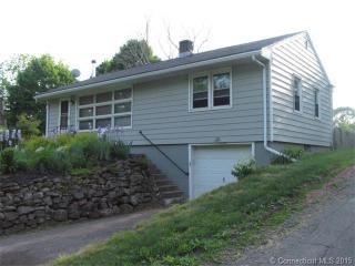 102 Old Post Rd, Northford CT  06472-1035 exterior