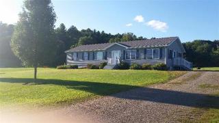 116 Oaktree Ln, Coventryville, NY 13733-4300