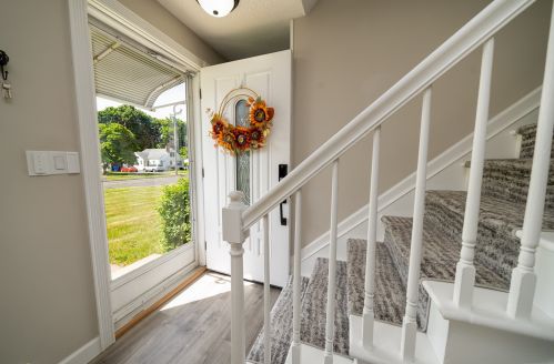 112 Forest St, Hartford CT  06118-2312 exterior