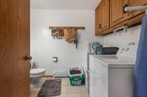 1157 Crestwood Dr, Green Bay WI 54313-5411 exterior